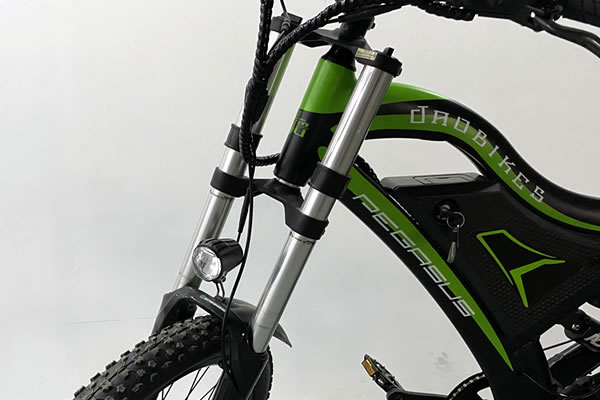 suspension doble horquilla de la ebike pegasus